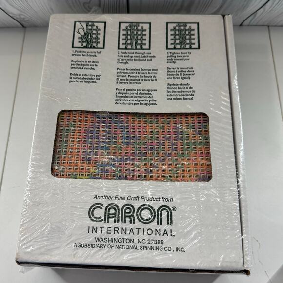 Caron Classics Latch Hook Rug Kit #CC0103 HORSE  Size 20" x 30" NEW - Picture 4 of 4